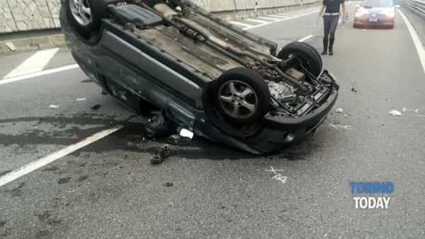 Incidente Mercenasco Autostrada Suzuki Ignis (4)